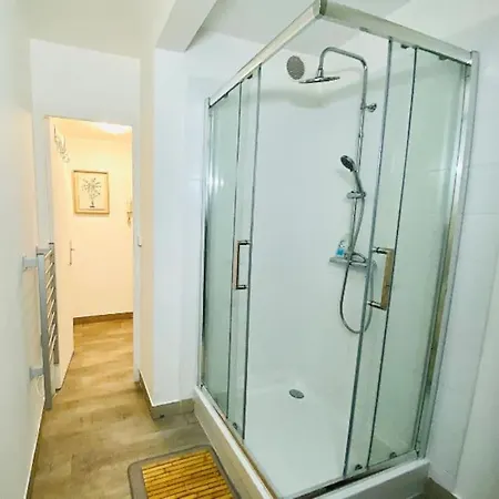 Centre-ville - 3 Voyageurs *